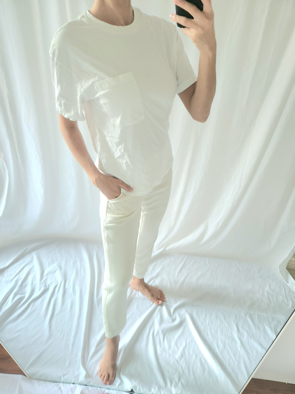Everlane White Short Sleeve Pocket Tee